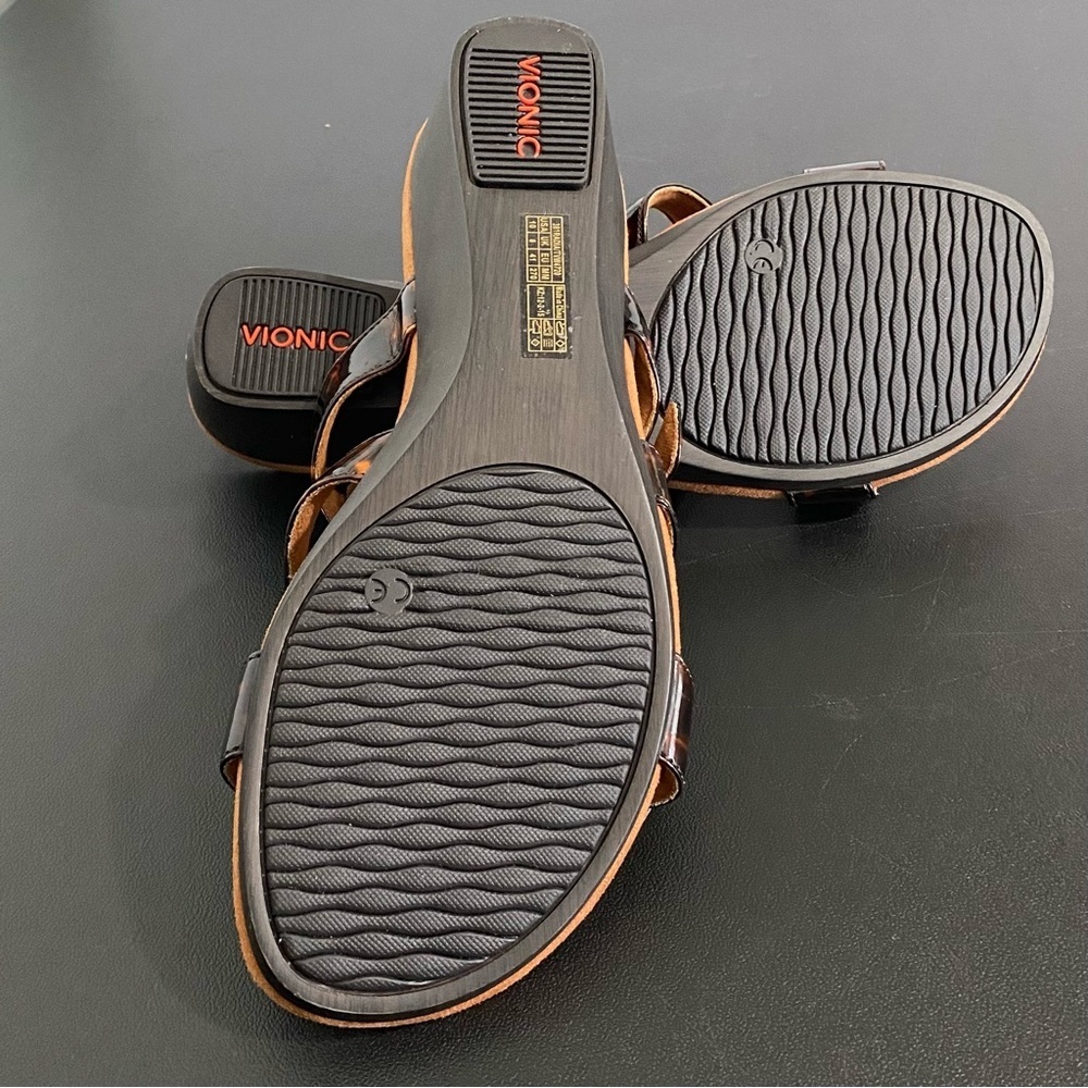New Vionic Radia Wedge Heel Sandals Size 10 Tortoise Shell Black Brown Ajustable - Picture 11 of 13